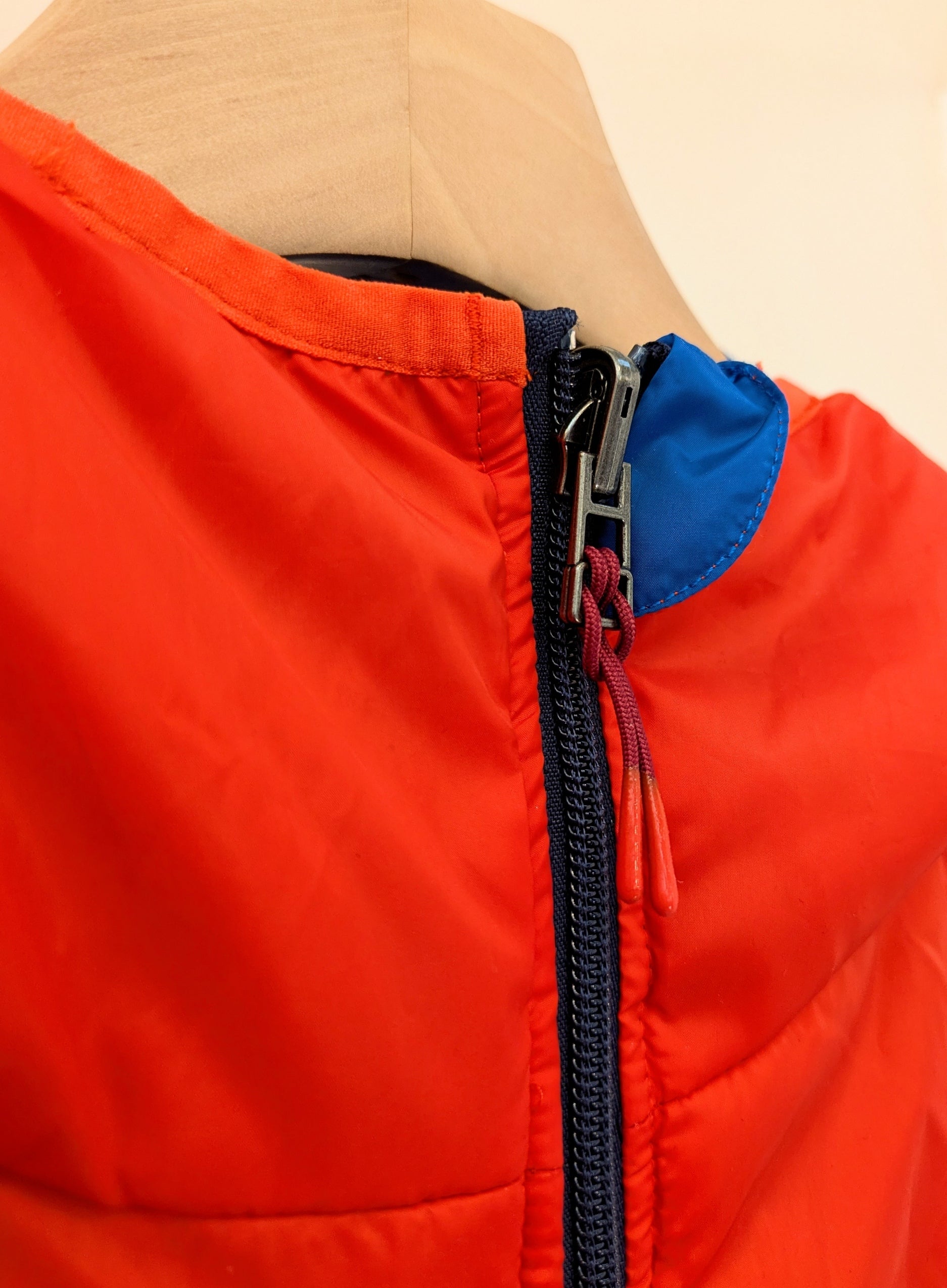 XL - Vest