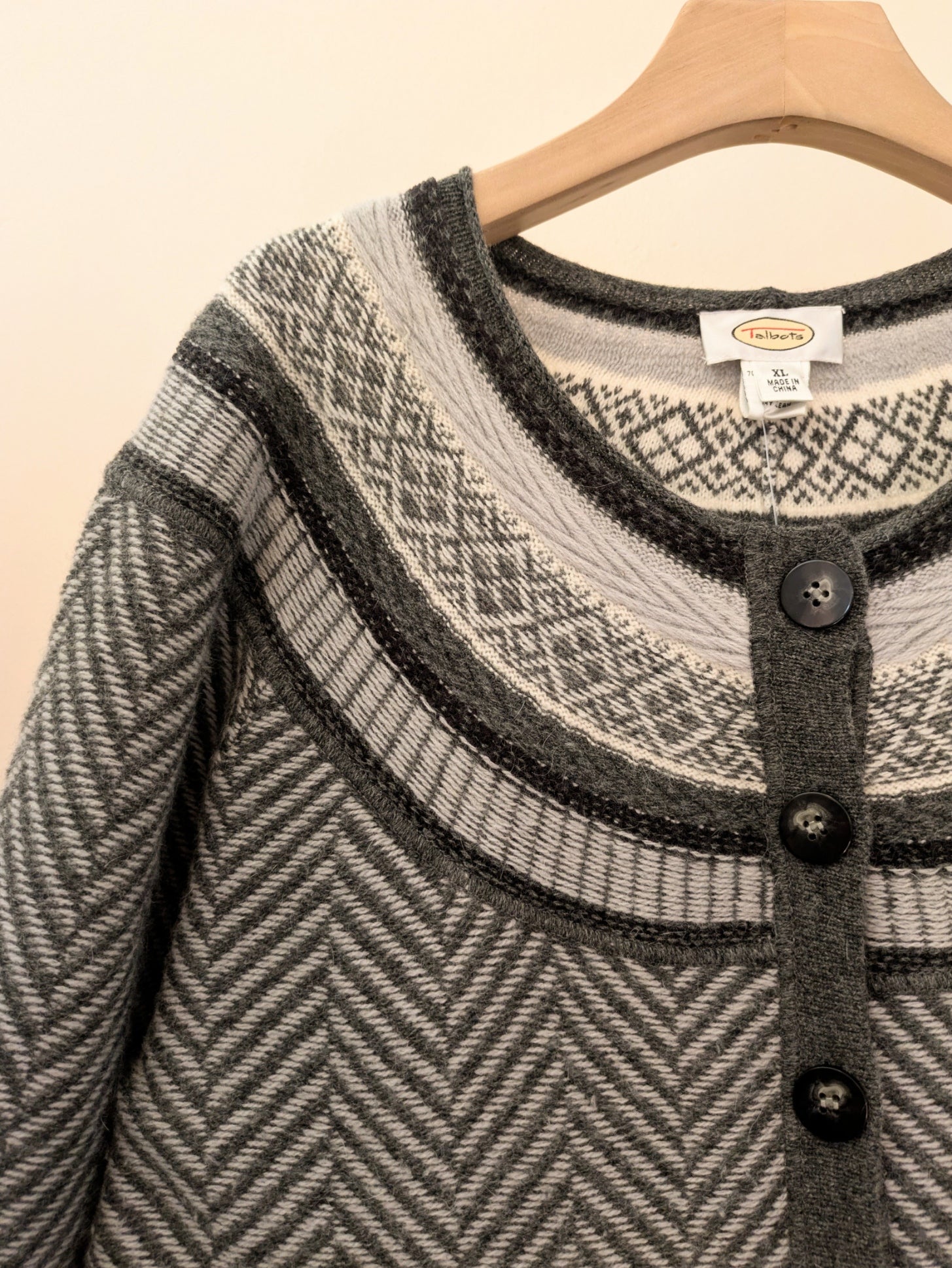 XL - Cardigan