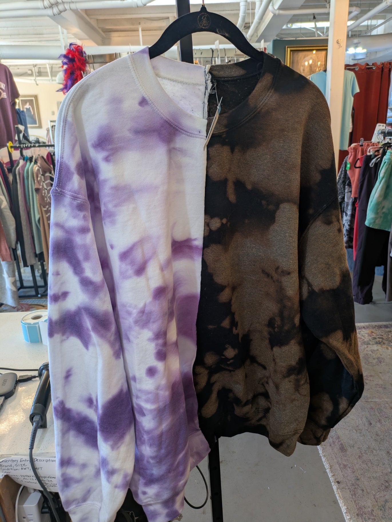 XL - Sweatshirt - XL