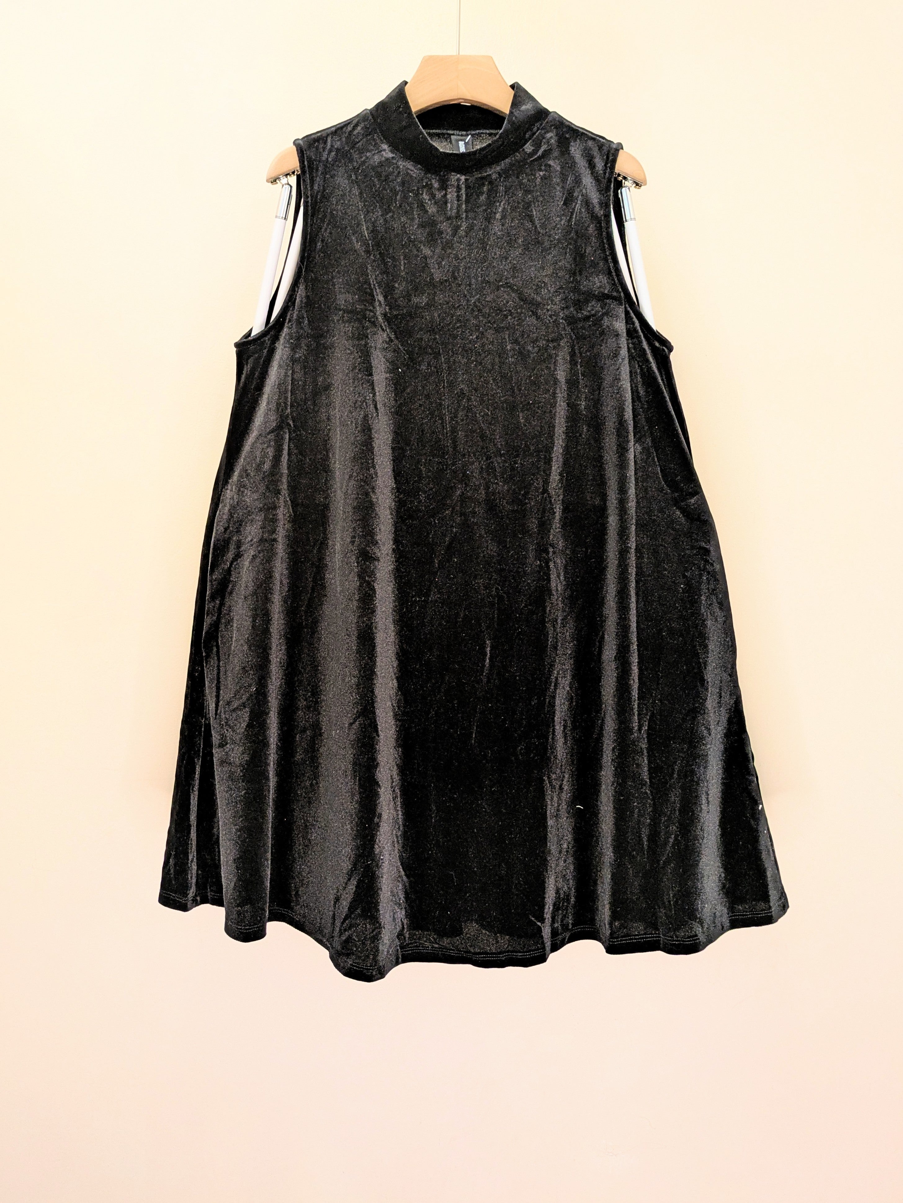 XL - Other Dress - XL