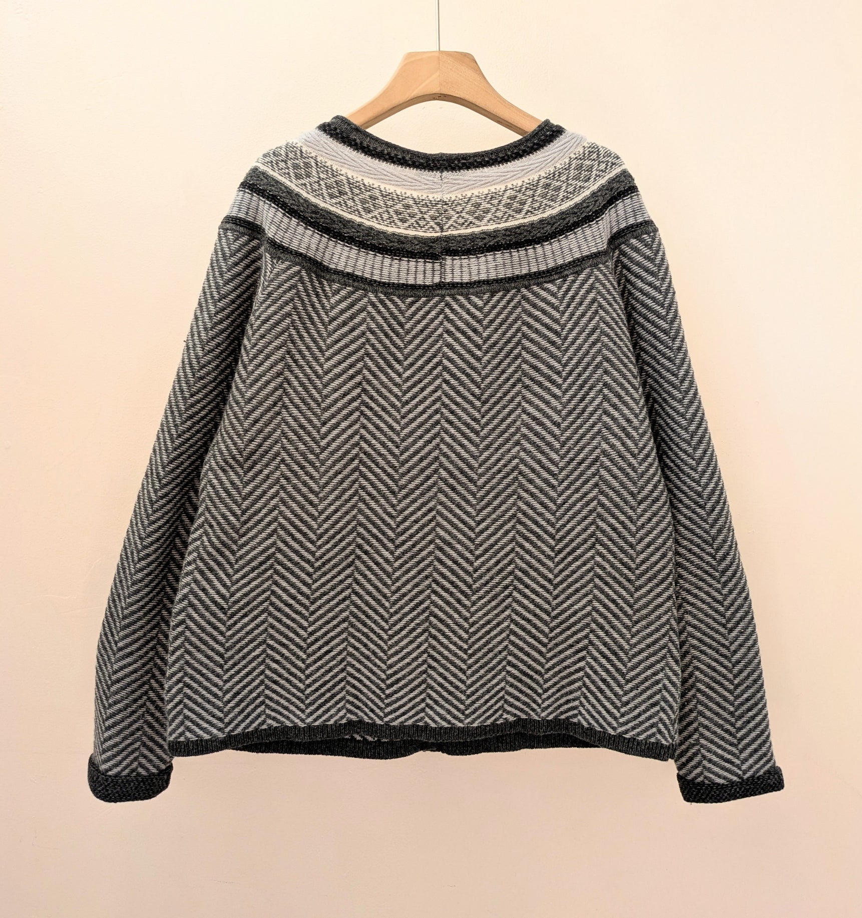 XL - Cardigan