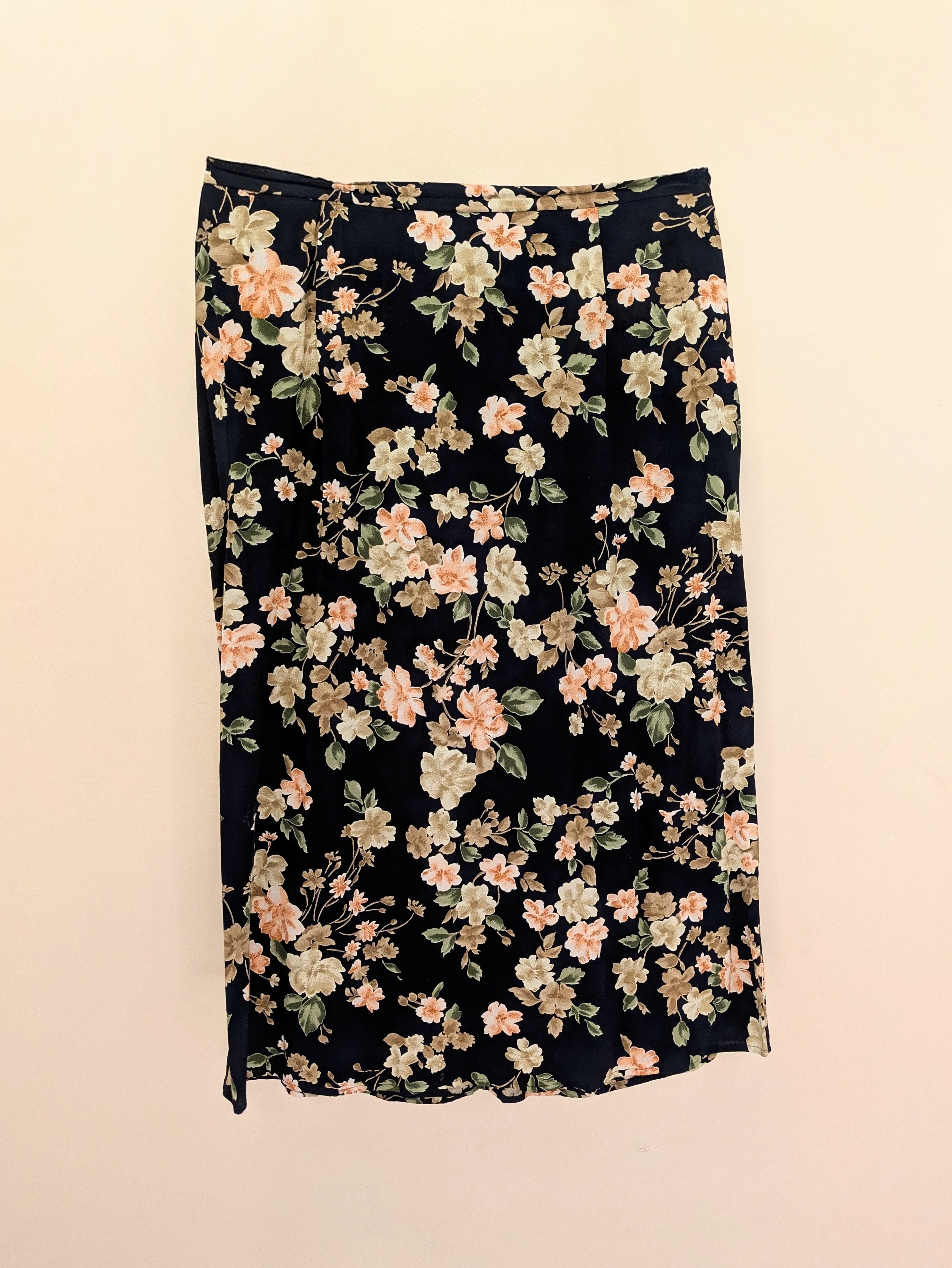 XL - Skirt - XL